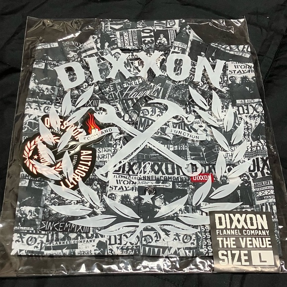 New DIXXON The Venue Short Sleeve Shirt Mens Large BNIB - Picture 1 of 2